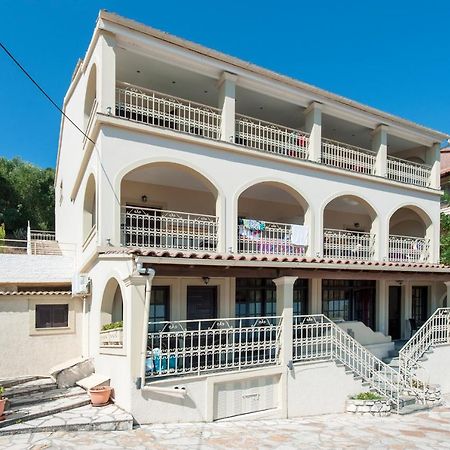 Dimitrios Apartments Кассиопи Экстерьер фото