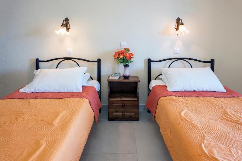 Dimitrios Apartments Кассиопи Экстерьер фото